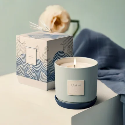 Minimalist Candle Packaging